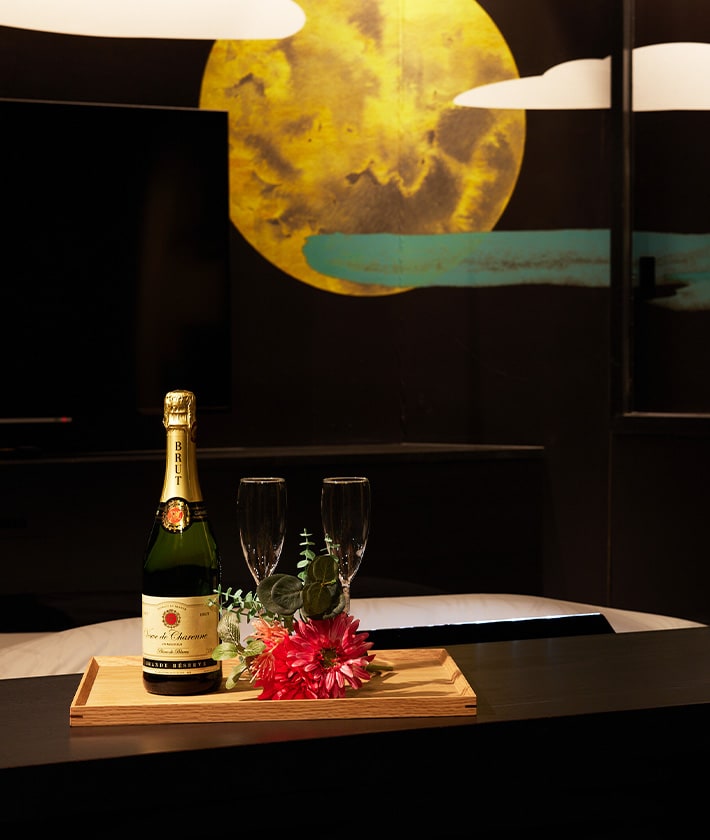 非日常の世界で、夢心地のひとときを。